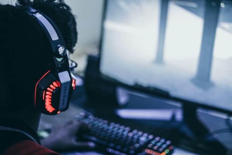 Gaming headset