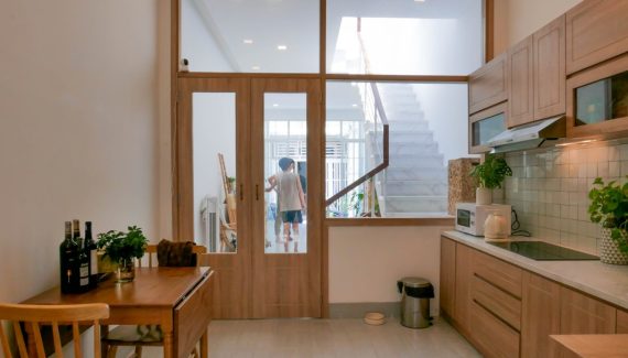 Smart Glass Door: Tech for Home Security