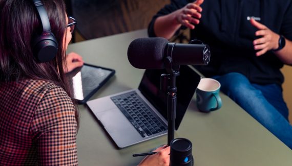 Voice Cloning Platforms That Help You Generate Human-Like Audio