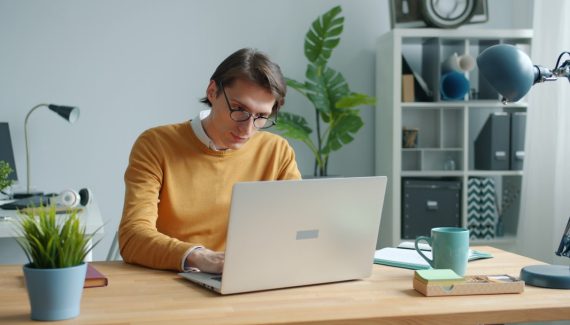 7 Meeting Room Booking Platforms That Help You Manage Office Resources